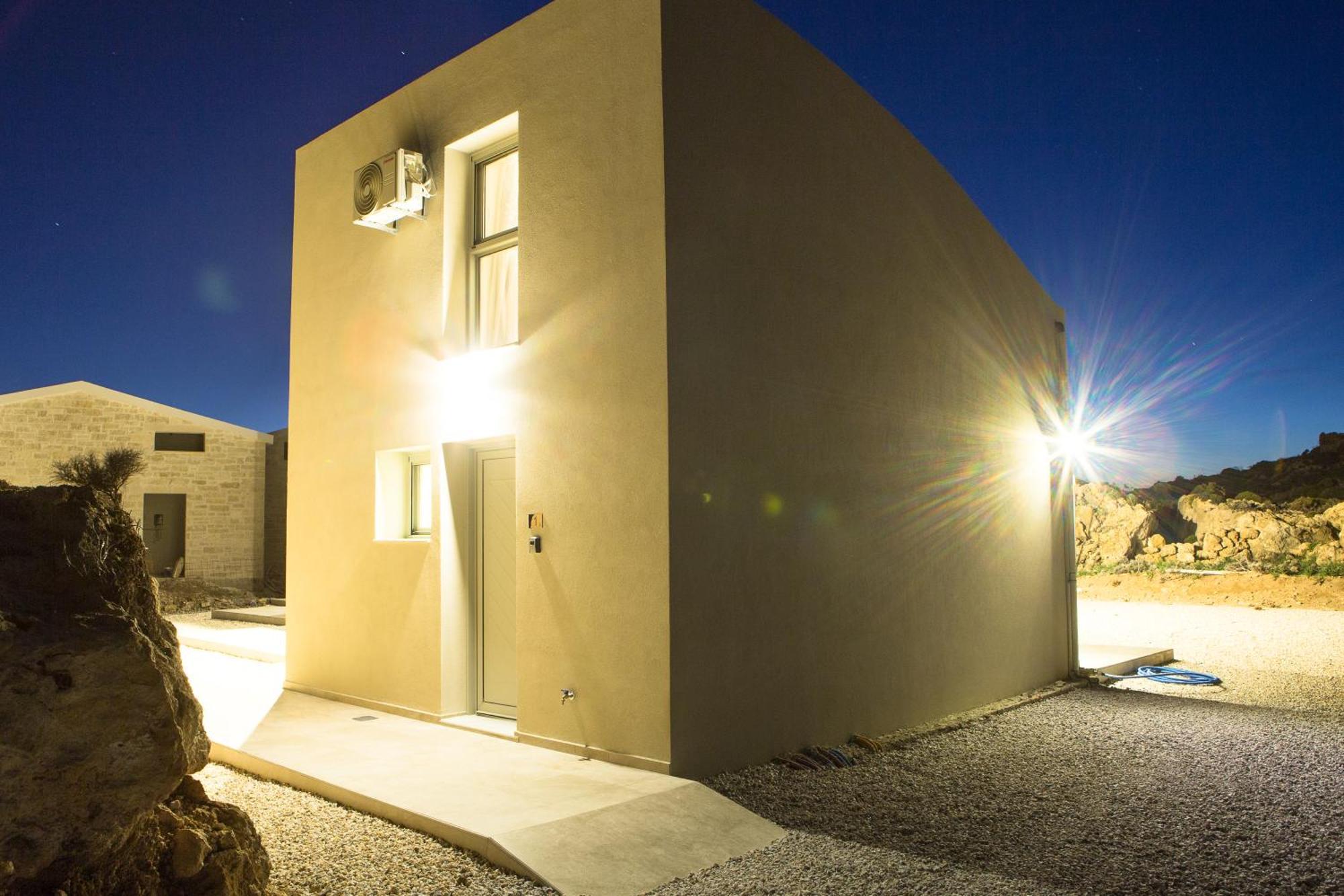 Cove Elafonisi Apartments Agios Pandeleimon  Exteriör bild