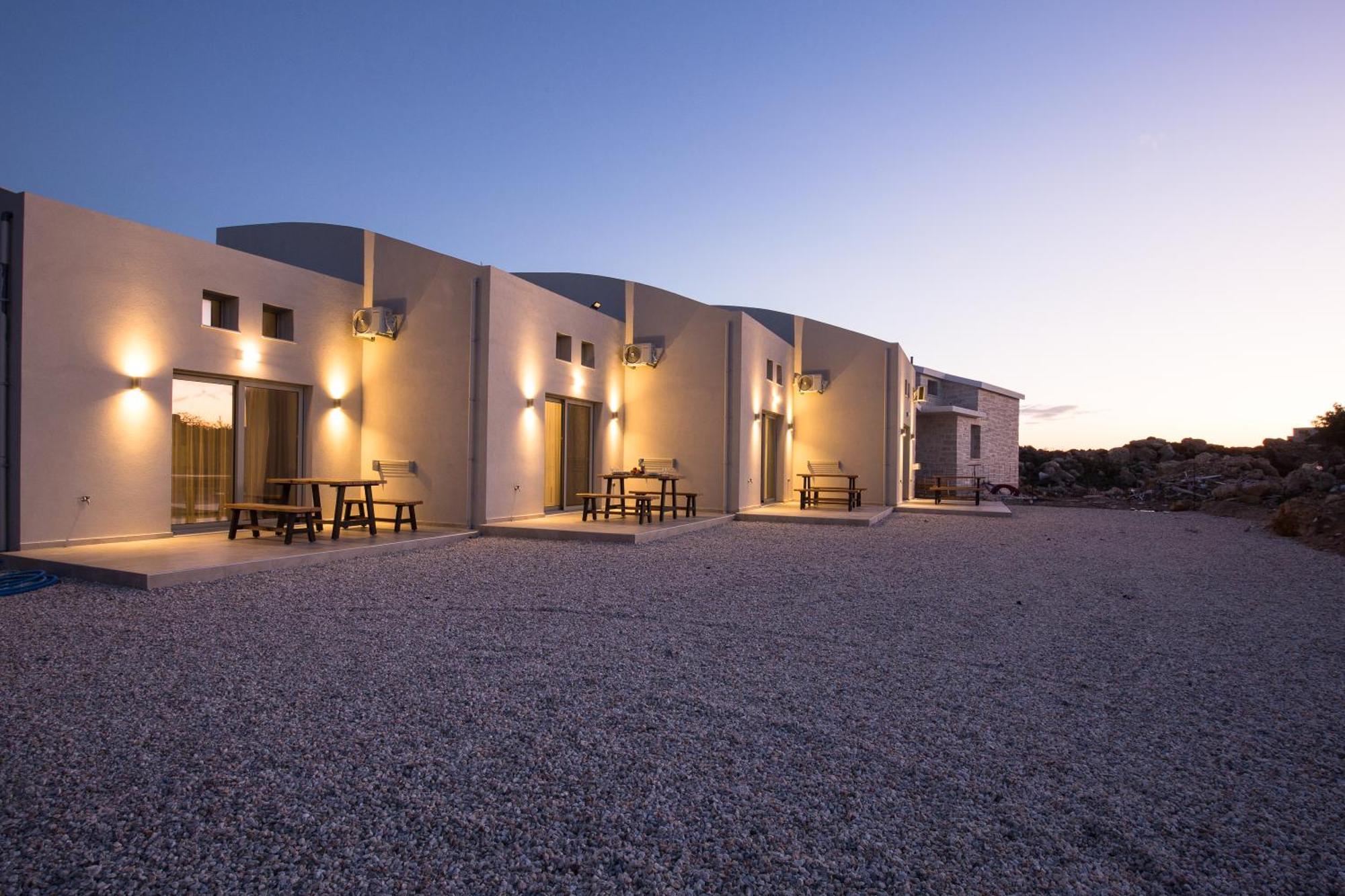Cove Elafonisi Apartments Agios Pandeleimon  Exteriör bild
